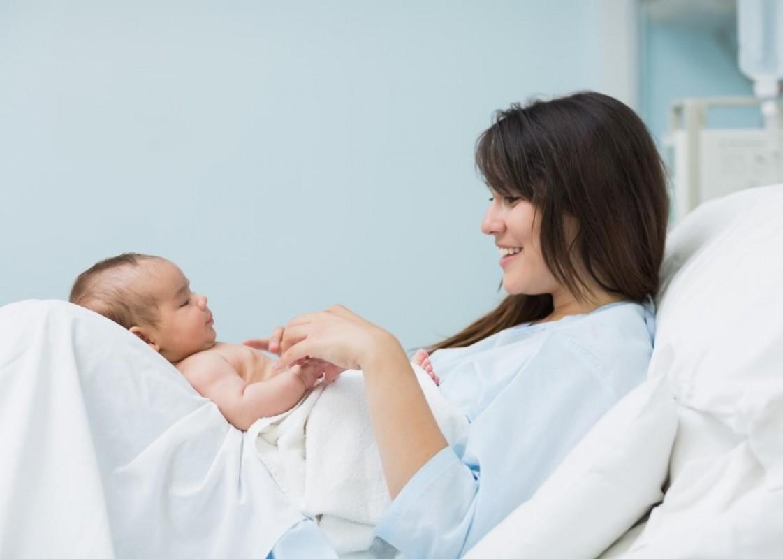 Sản phụ không nên làm việc nặng