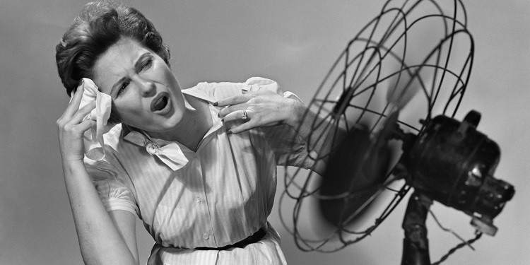 Bốc hỏa tiền mãn kinh