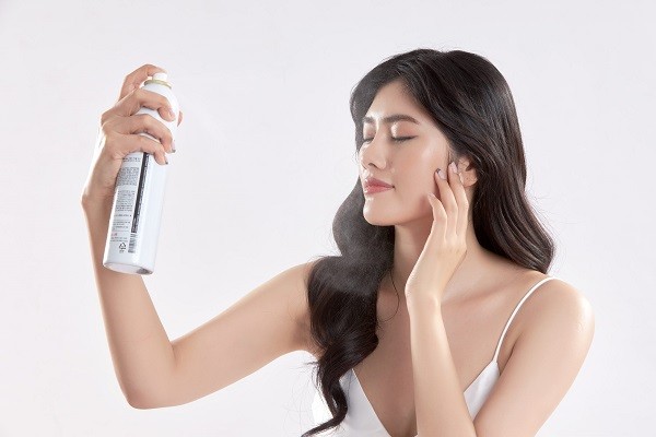 xịt khoáng cho bà bầu, xịt khoáng avene cho bà bầu, xịt khoáng vichy có dùng được cho bà bầu, xịt khoáng avene có dụng được cho bà bầu không