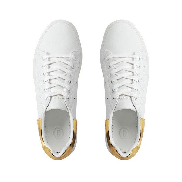 giày domba của hãng nào, xuất xứ giày domba, giày domba sản xuất ở đâu, giày domba của nước nào, nguồn gốc giày domba, giày domba xuất xứ