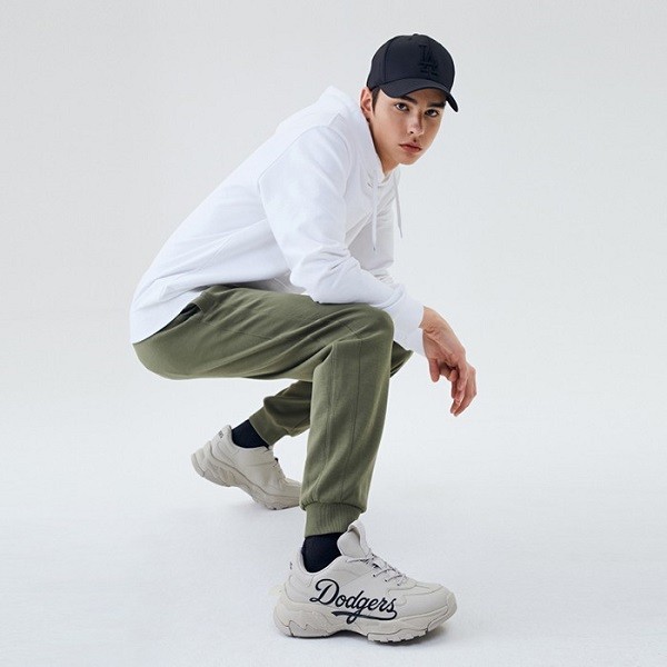 giày mlb la, giày mlb la chính hãng, giày mlb la dodgers sneaker, giá giày mlb la, giày mlb la auth, giày mlb la big ball chunky, giày mlb la korea chính hãng